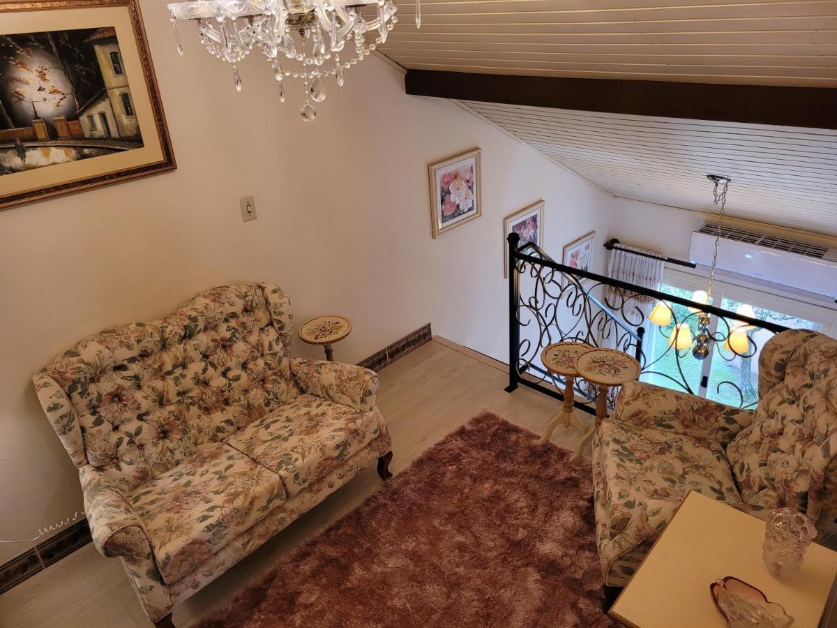 Apto 4 Pessoas Cantinho Da Mimosa A 4 Min Do Centro, Prox Ao Lagonegro Com Wi-fi Aceita Pet Apartment